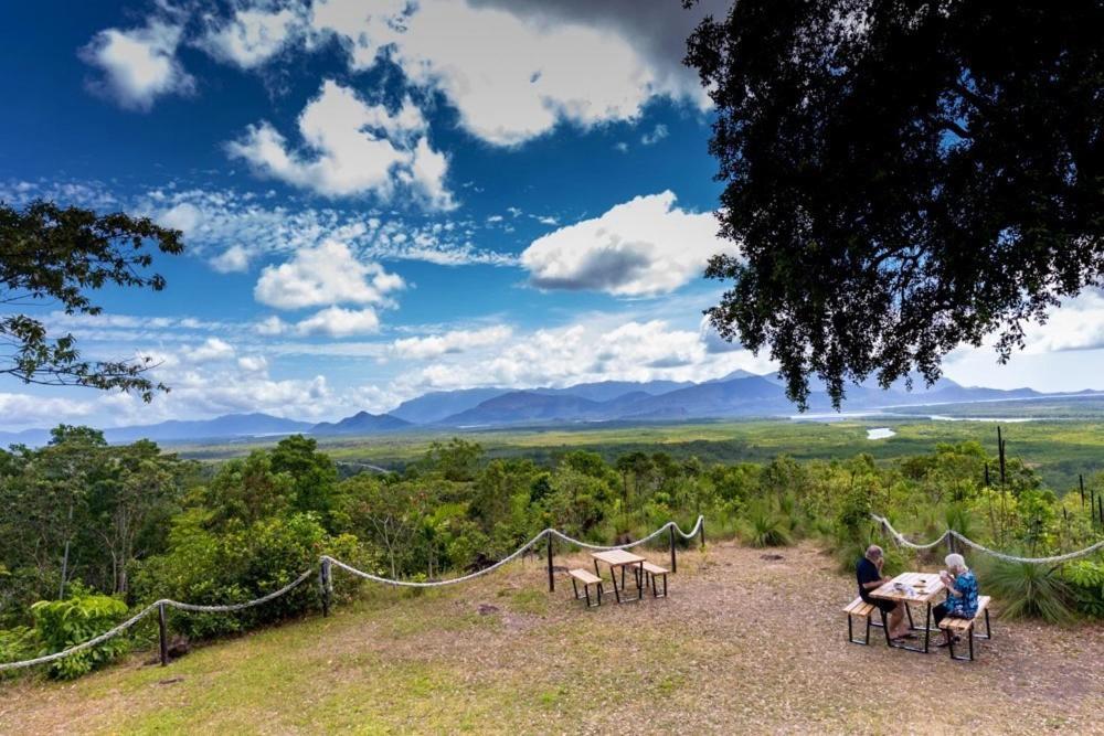 Vista Hinchinbrook Apart otel Cardwell Dış mekan fotoğraf