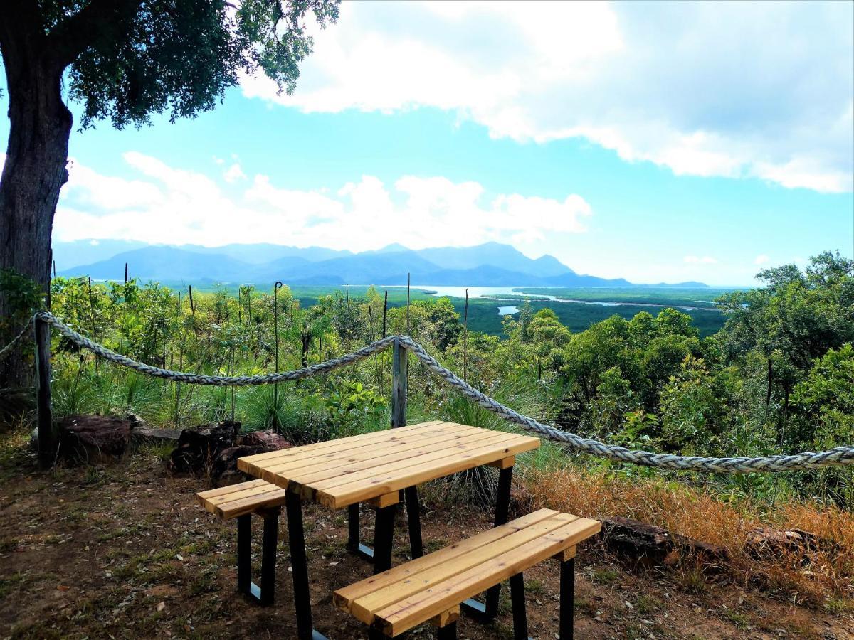 Vista Hinchinbrook Apart otel Cardwell Dış mekan fotoğraf