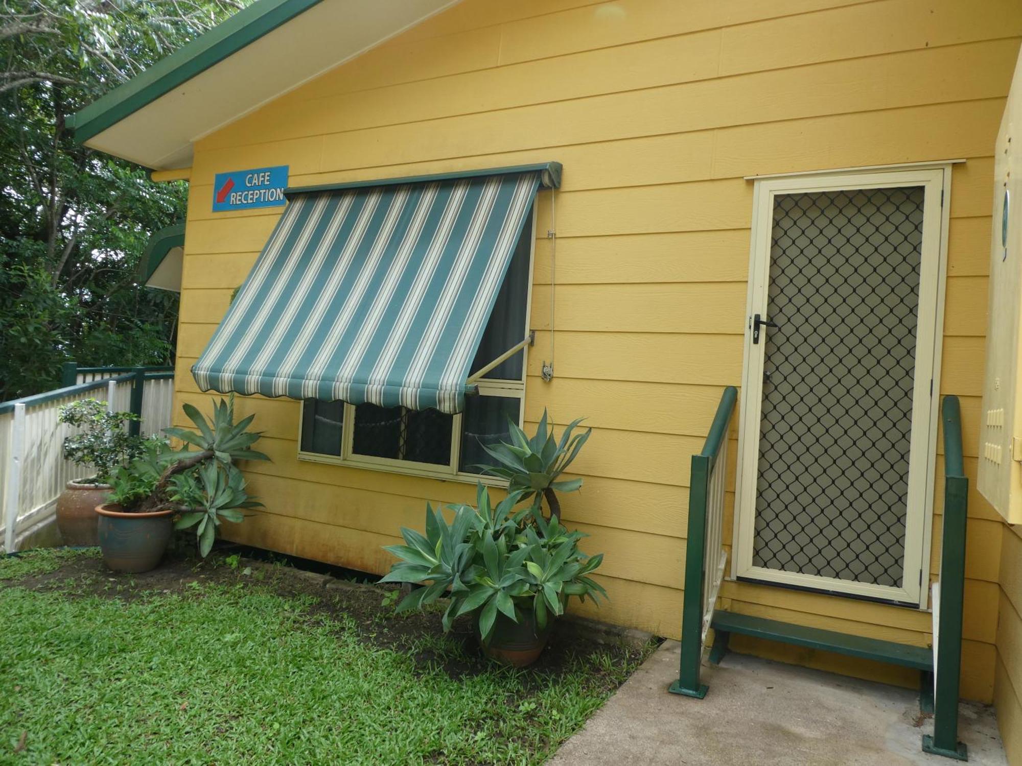Vista Hinchinbrook Apart otel Cardwell Dış mekan fotoğraf