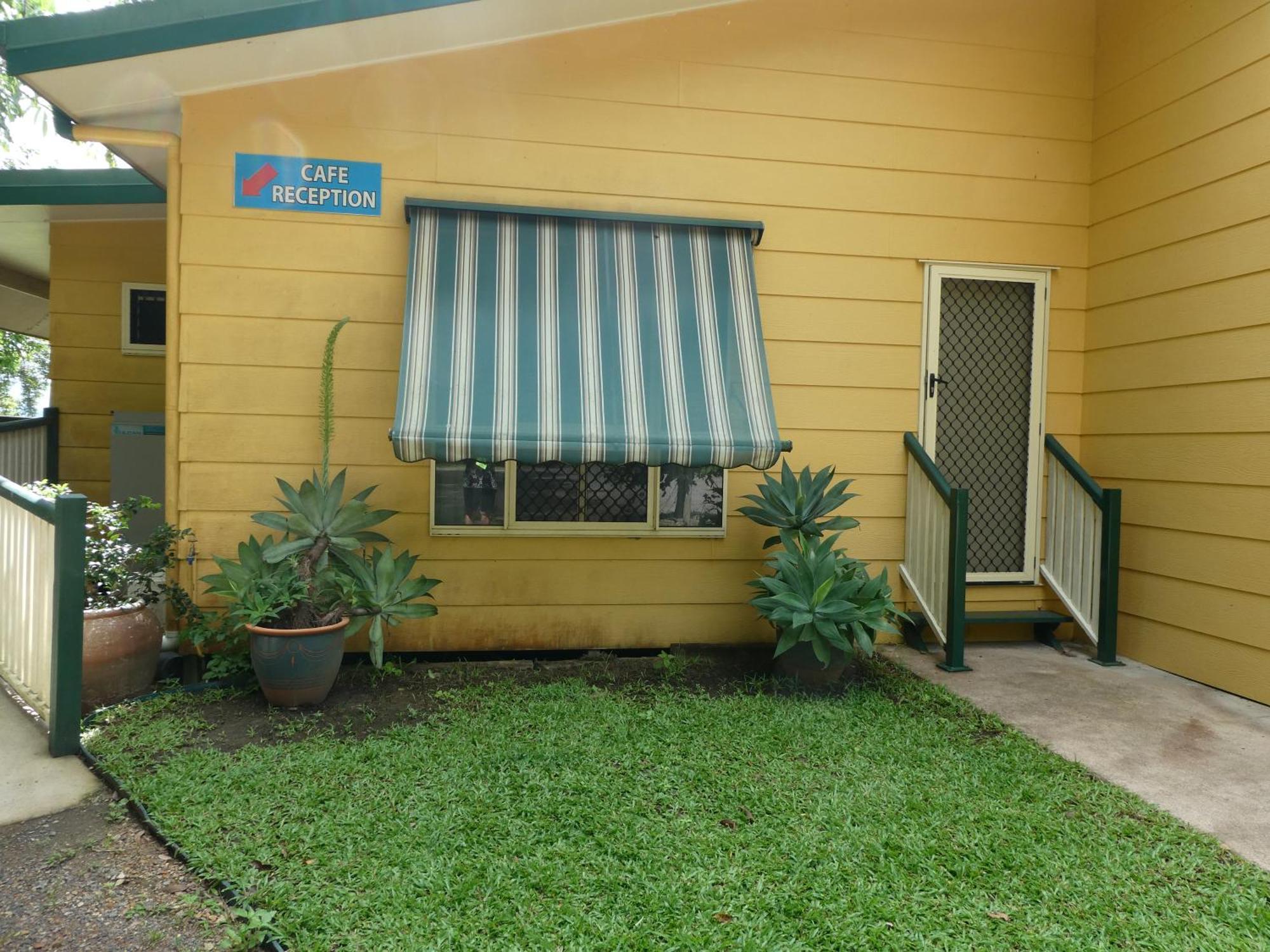 Vista Hinchinbrook Apart otel Cardwell Dış mekan fotoğraf